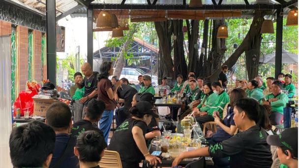 Participative research - bike riders take part in shaping an app helped to protect outdoor workers from the health risks of climate change. 